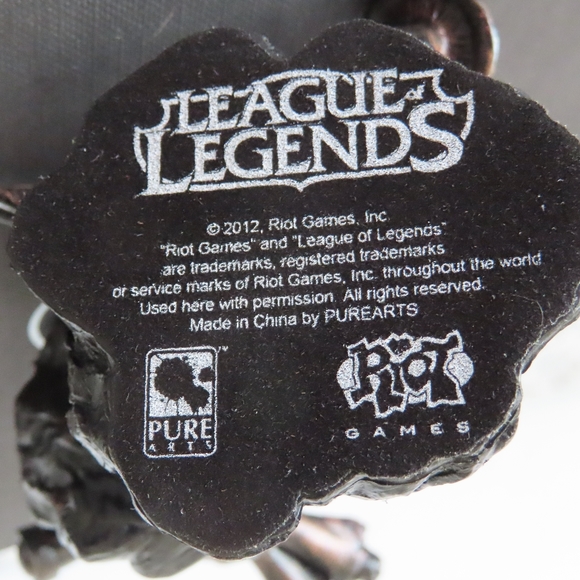 Leagues of legends teemo limited edition statue - Picture 7 of 7